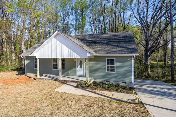 $272,900 | 1700 Bringle Ferry Road, Salisbury, NC 28146