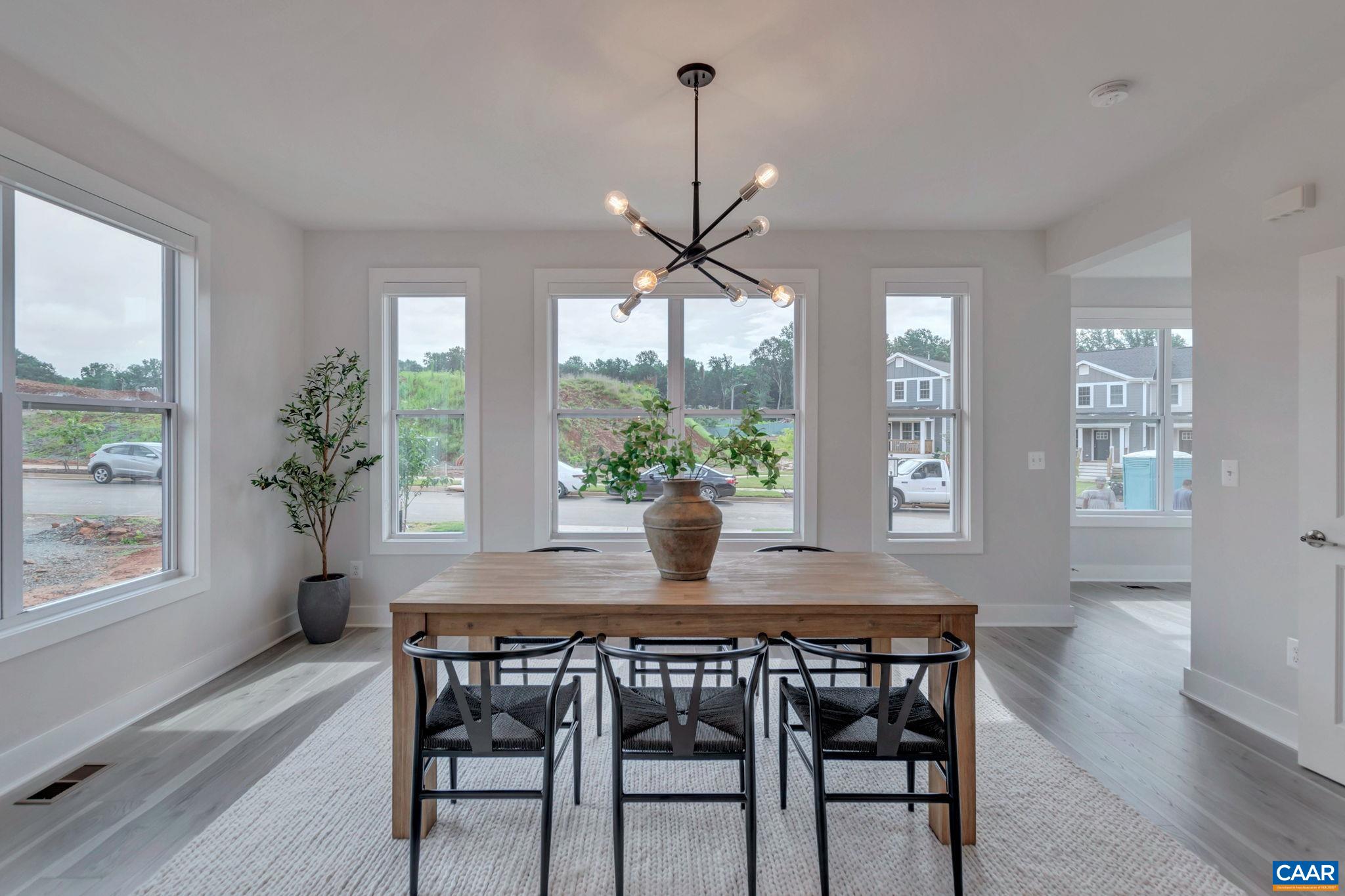 31 B Fowler Street Charlottesville, VA 22901 - Photo 13 of 26 a dining room with furniture and window