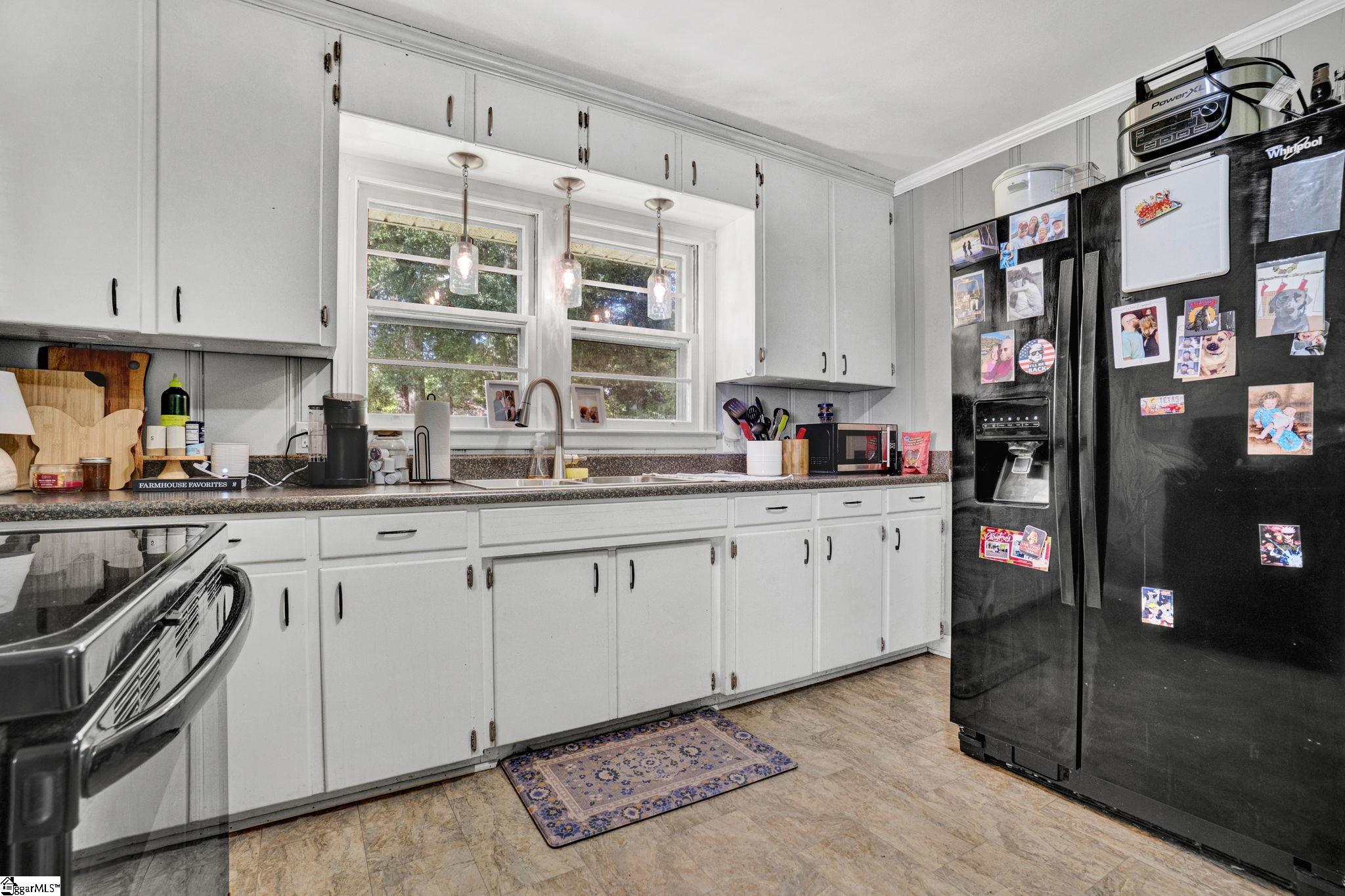 107 Forest Drive Laurens, SC 29360 - Photo 13 of 50