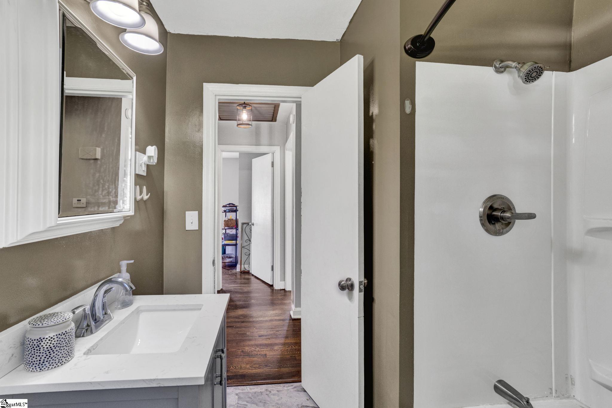 107 Forest Drive Laurens, SC 29360 - Photo 22 of 50