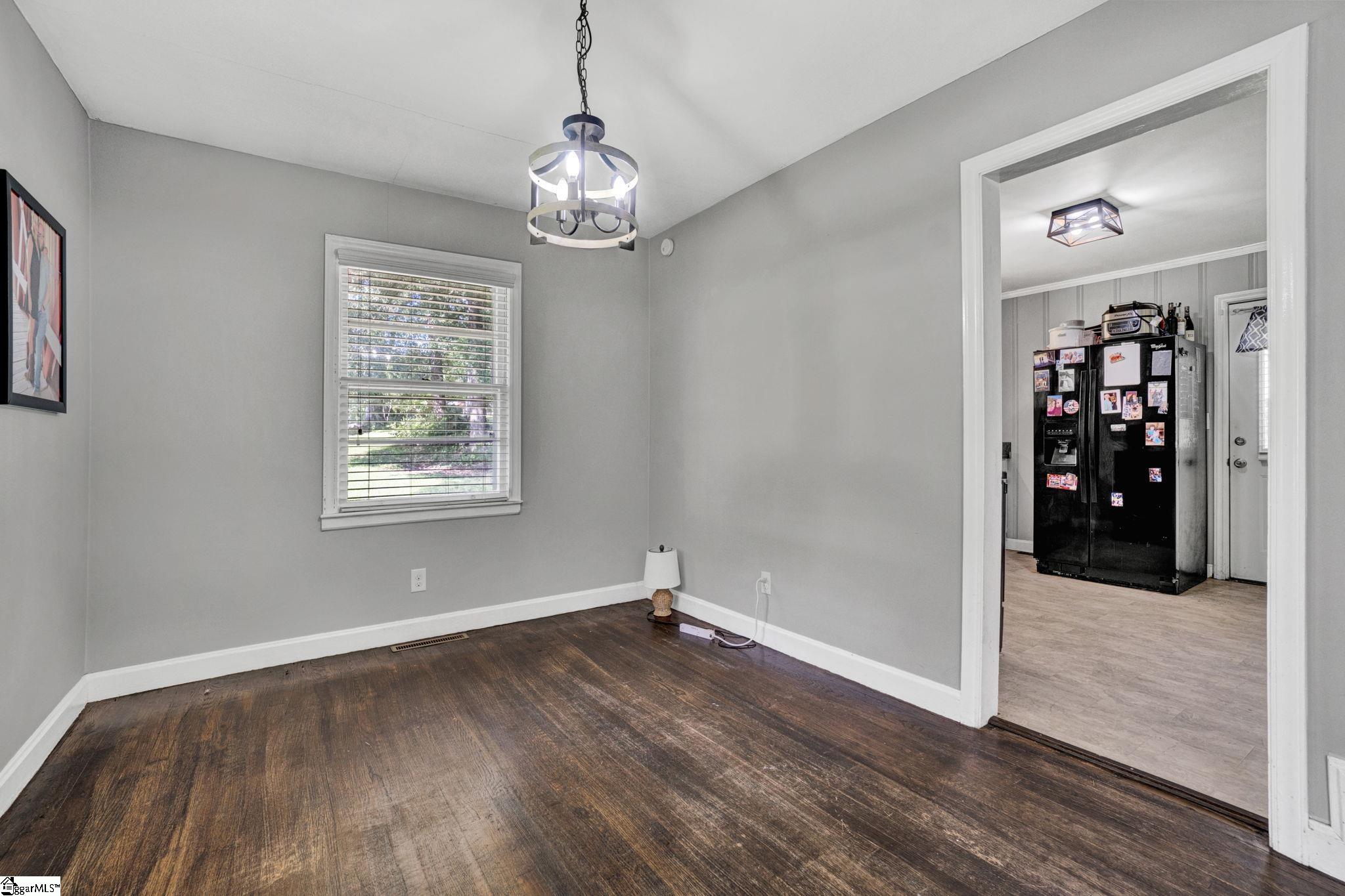 107 Forest Drive Laurens, SC 29360 - Photo 28 of 50