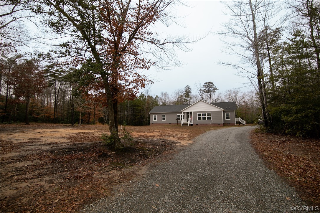 14910 North Point Road Lanexa, VA 23089 - Photo 8 of 46 Gallery Image 8