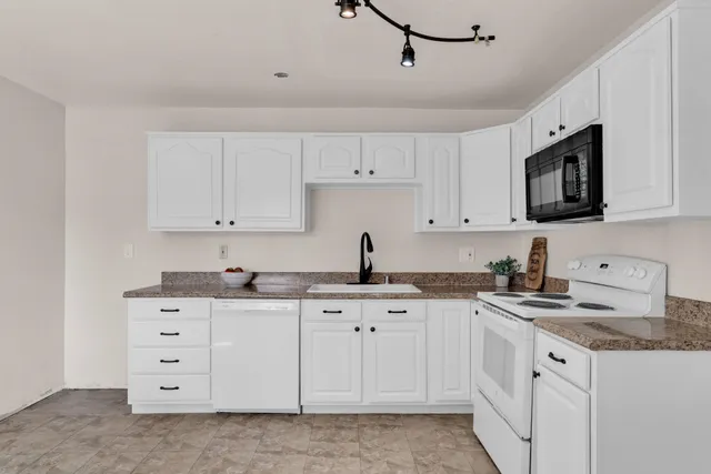 $570,000 | 4141 Rita Drive, Martinez, CA 94553