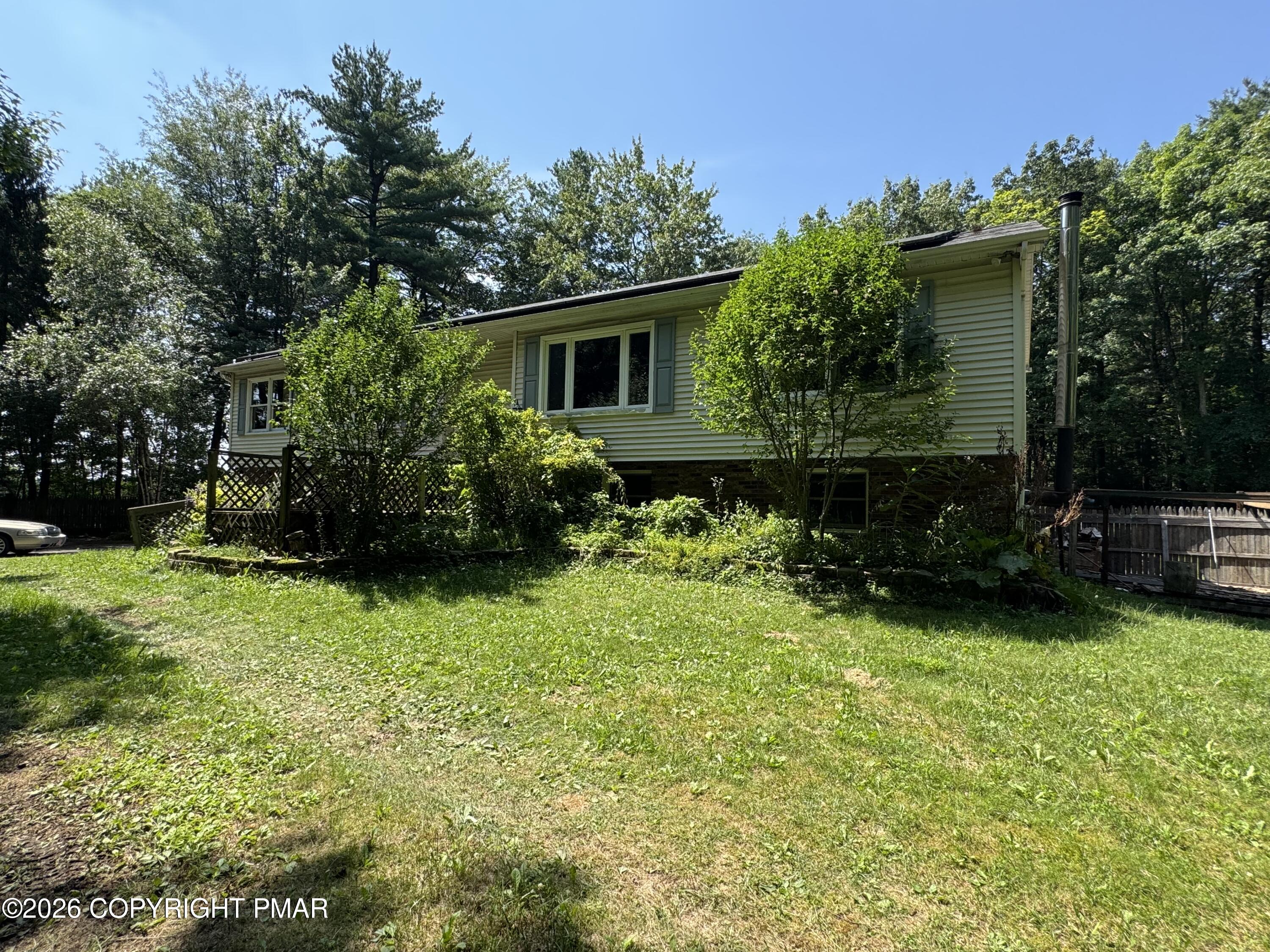 629 Carney Road Palmerton, PA 18071 - Photo 3 of 55 IMG_6534