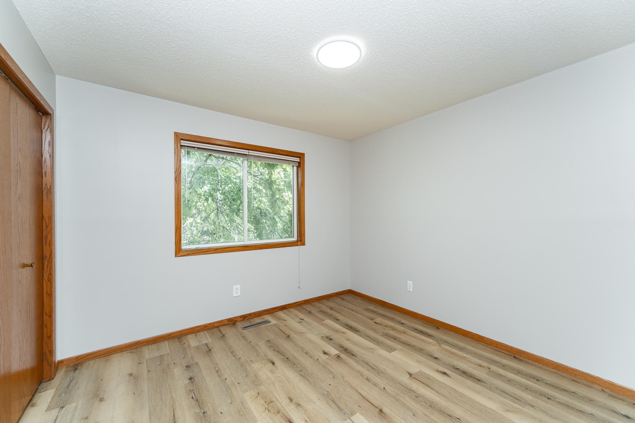 3323 7th Street Northwest Rochester, MN 55901 - Photo 12 of 30