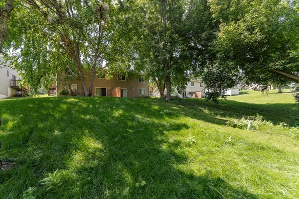 $2,100 | 3323 7th Street Northwest, Rochester, MN 55901