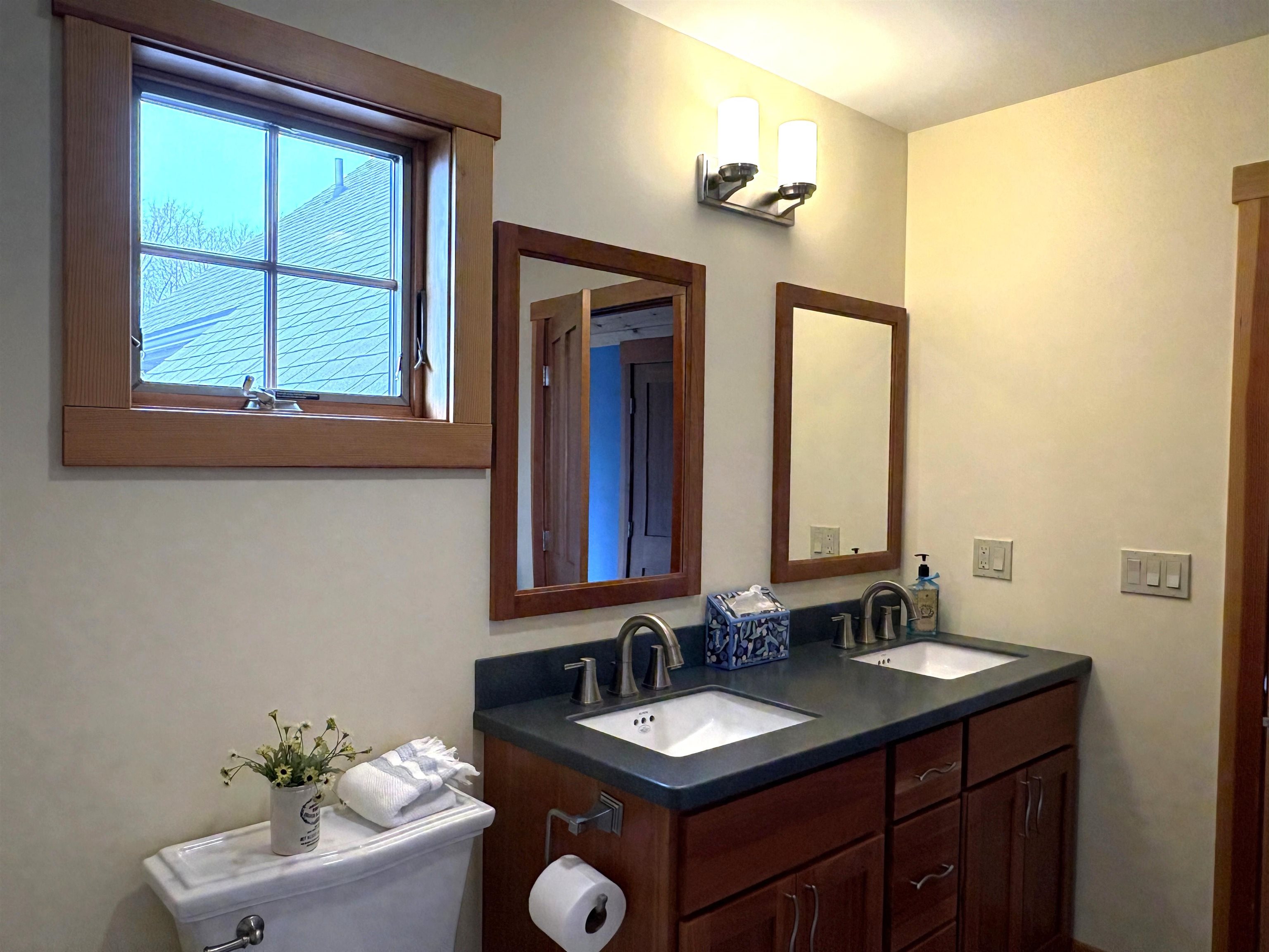 571 West Shore Road South Hero, VT 05486 - Photo 41 of 50