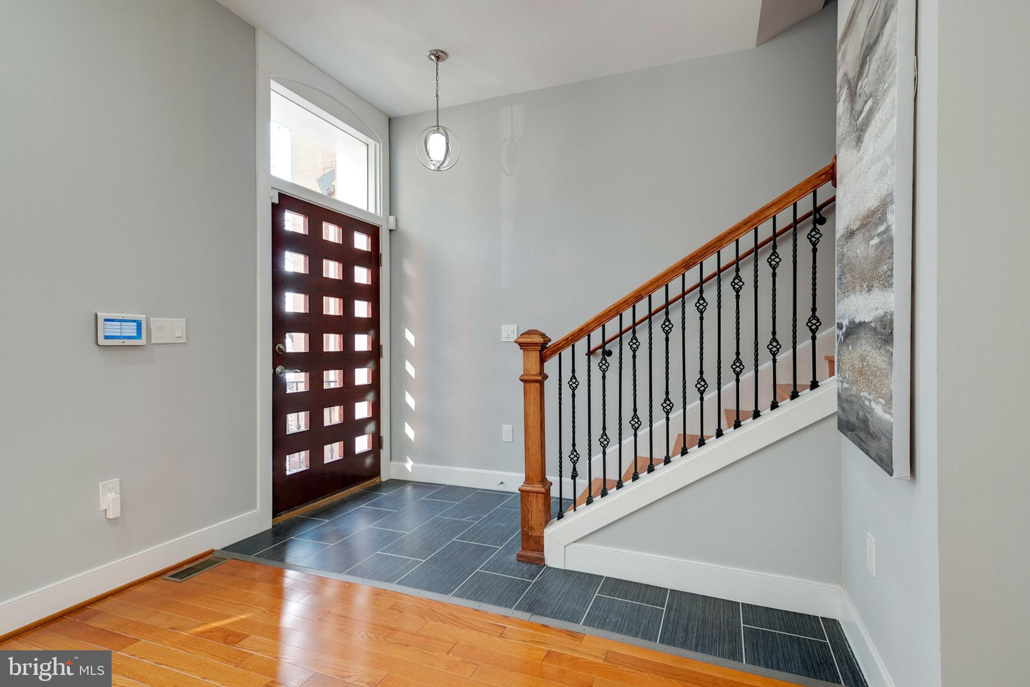 937 R Street Northwest Washington, DC 20001 - Photo 2 of 47 Foyer