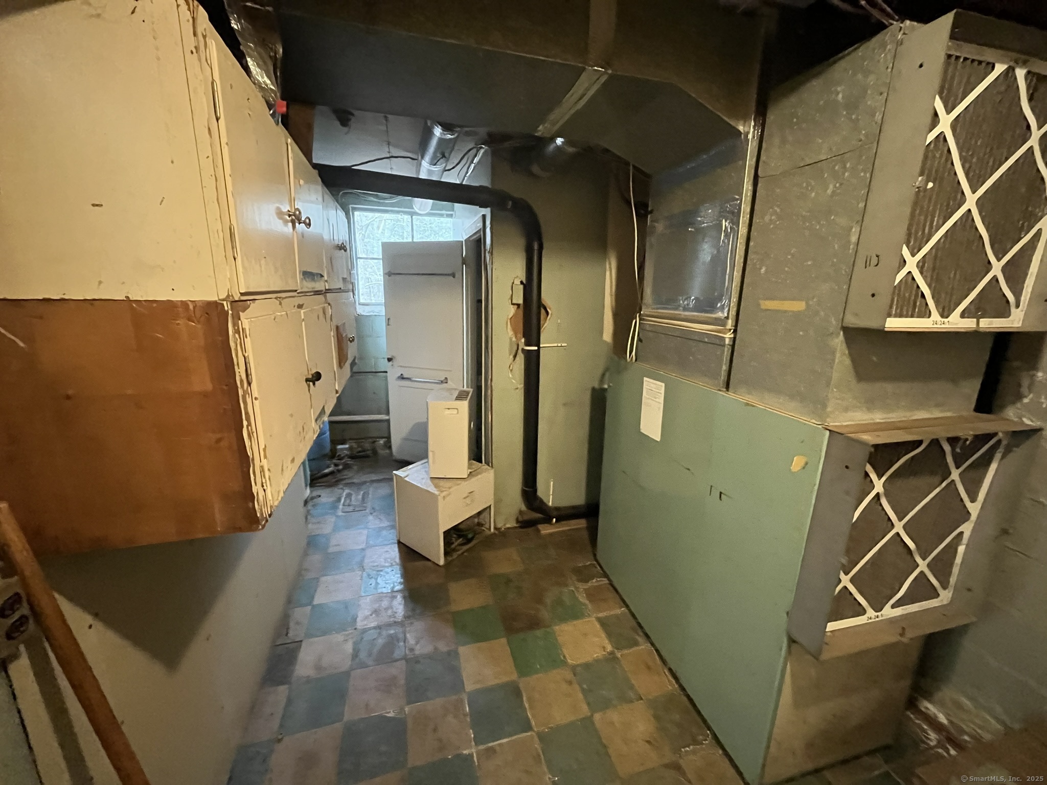 439 Washington Road Woodbury, CT 06798 - Photo 20 of 32