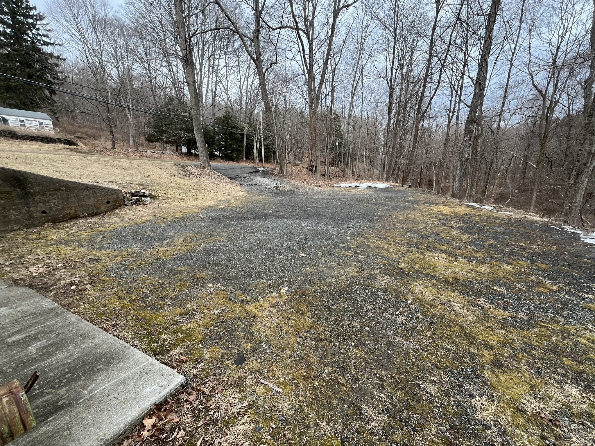 439 Washington Road Woodbury, CT 06798 - Photo 28 of 32