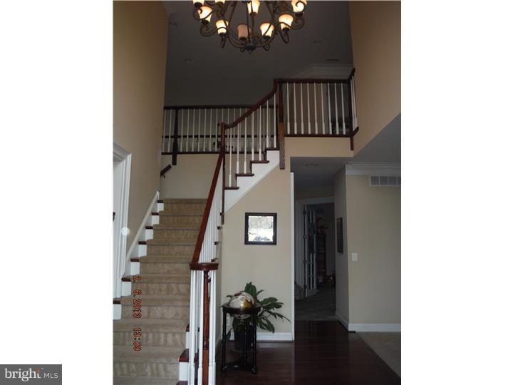 185 Fairway Road Ambler, PA 19002 - Photo 3 of 25 Foyer
