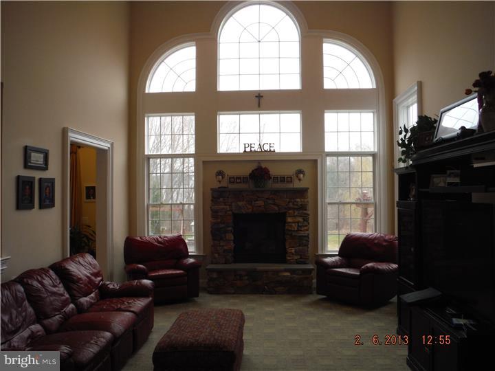 185 Fairway Road Ambler, PA 19002 - Photo 6 of 25 Family Room