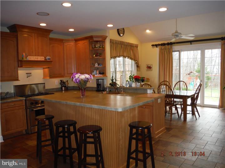 185 Fairway Road Ambler, PA 19002 - Photo 9 of 25 Kitchen