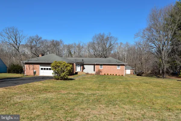 $1,200,000 | 19141 Youngs Cliff Road, Sterling, VA 20165