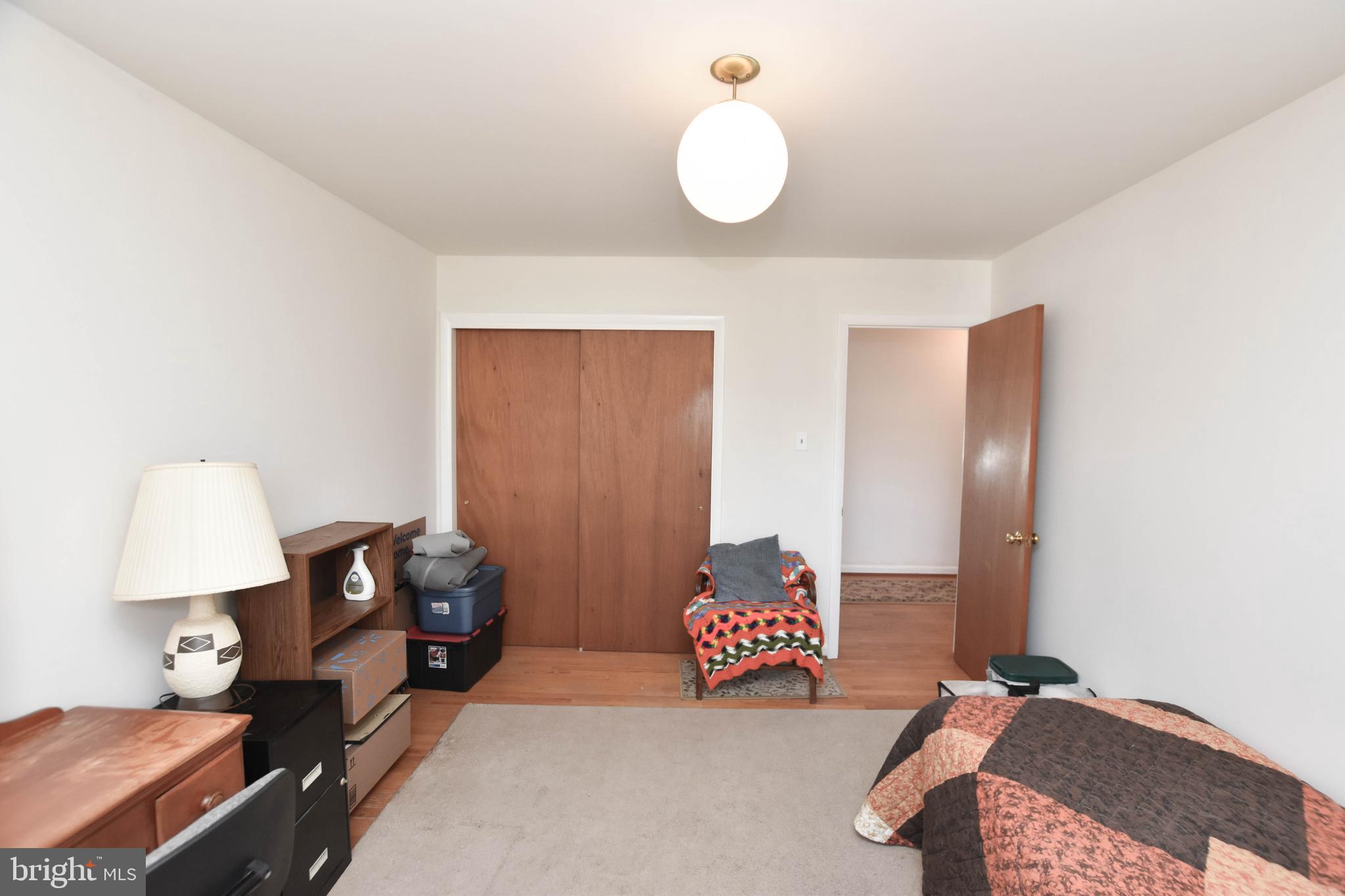 19141 Youngs Cliff Road Sterling, VA 20165 - Photo 24 of 40 Third Upstairs Bedroom