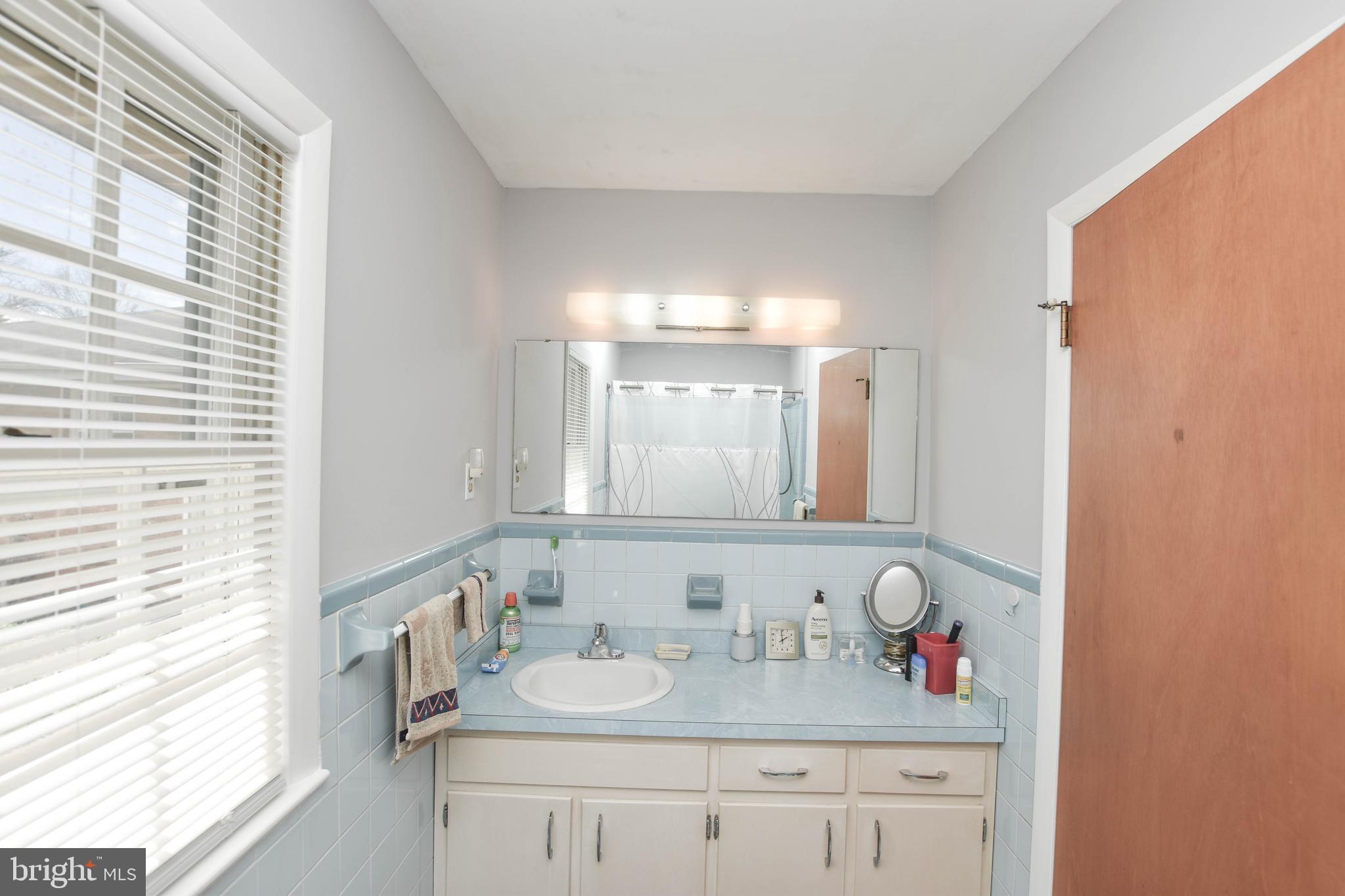 19141 Youngs Cliff Road Sterling, VA 20165 - Photo 26 of 40