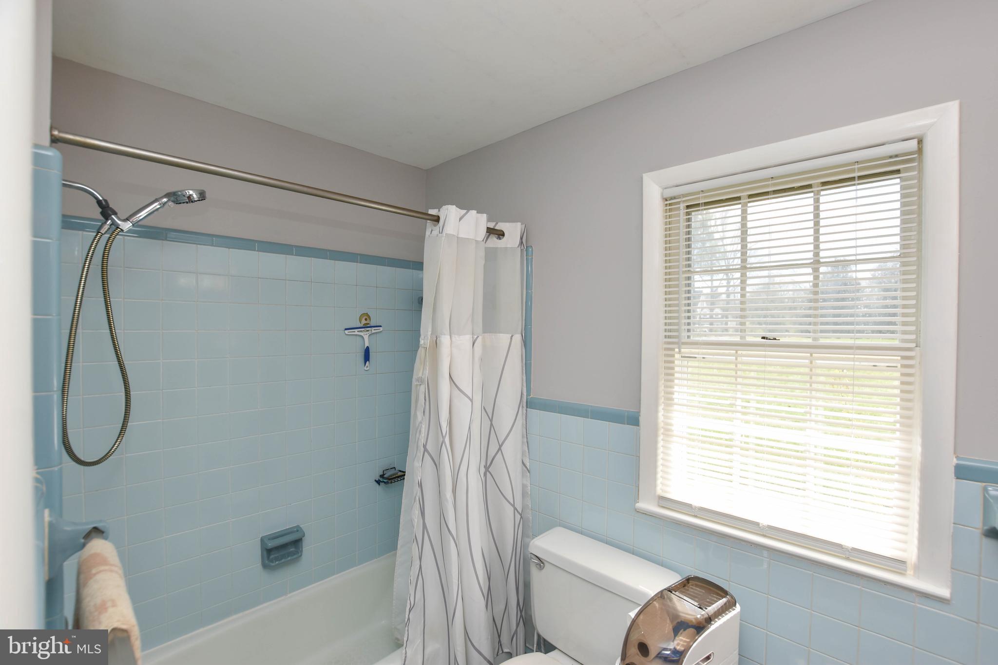 19141 Youngs Cliff Road Sterling, VA 20165 - Photo 27 of 40