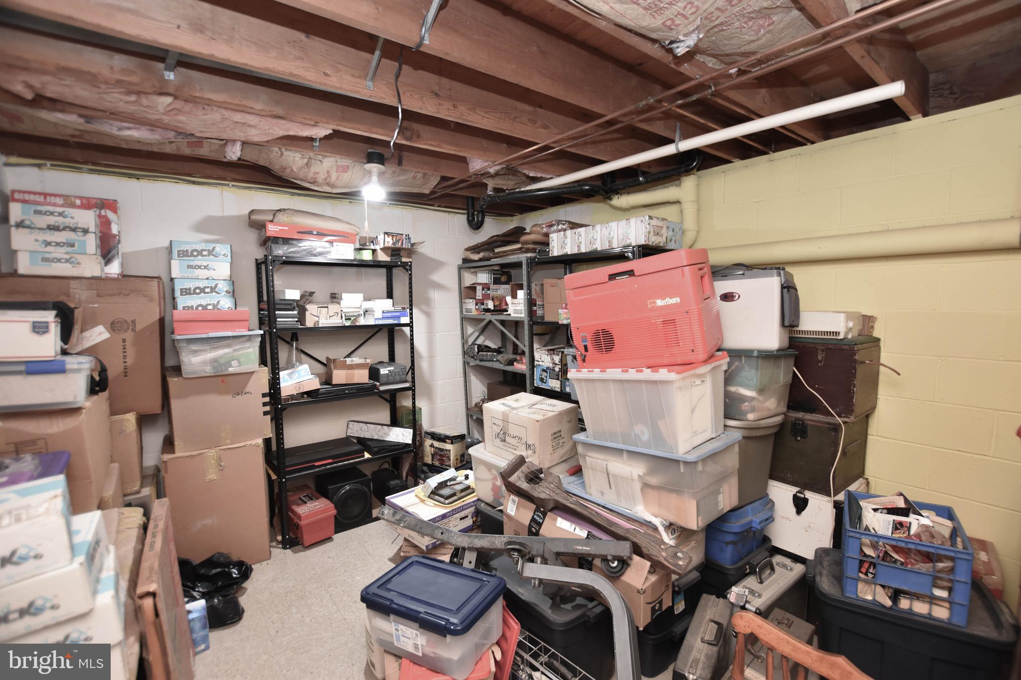 19141 Youngs Cliff Road Sterling, VA 20165 - Photo 40 of 40 Storage