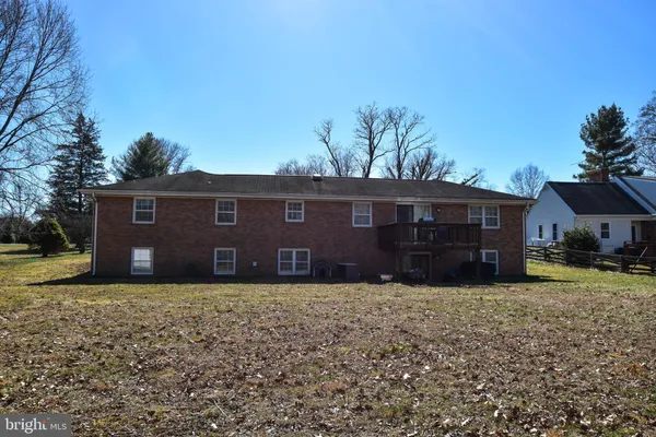 $1,200,000 | 19141 Youngs Cliff Road, Sterling, VA 20165