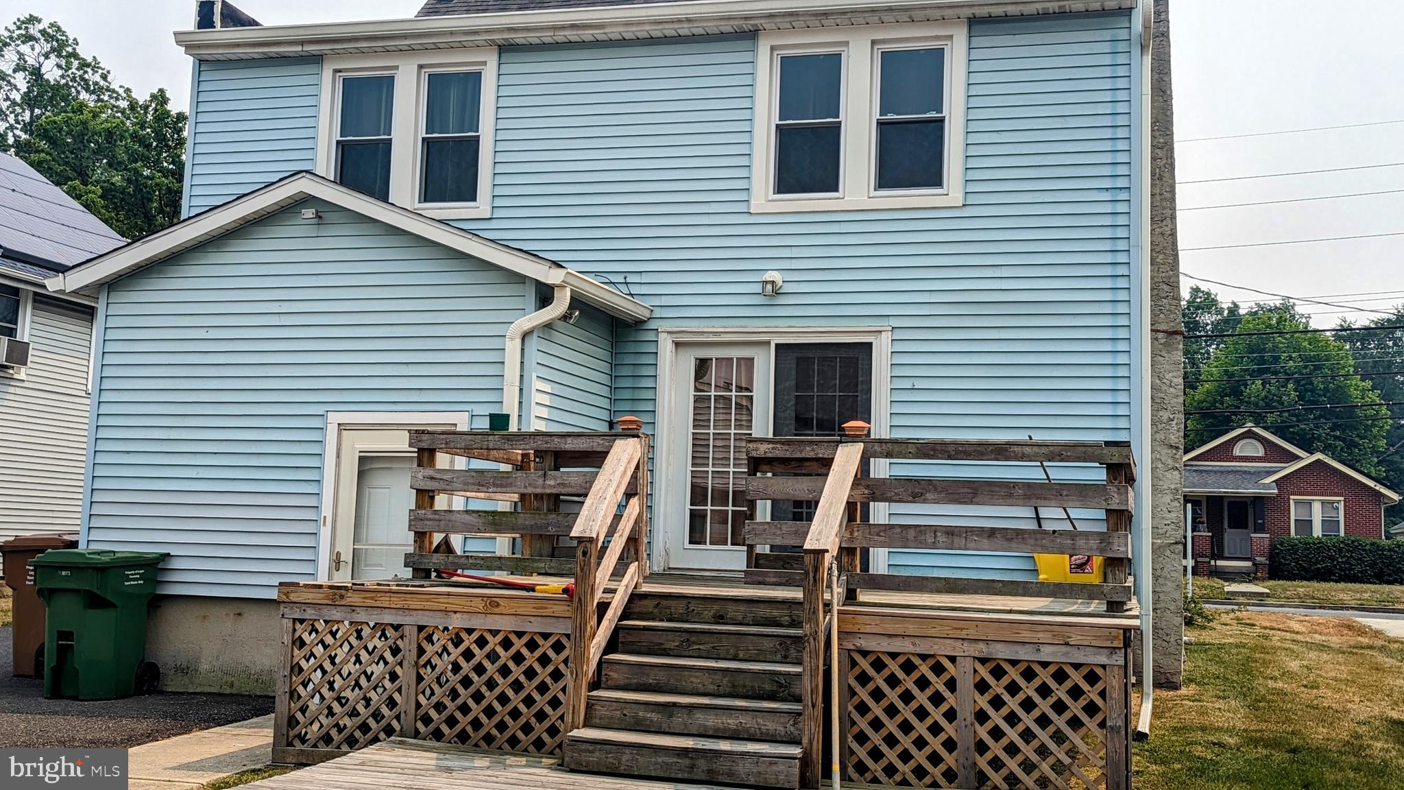 116 Main Street Bridgeport, NJ 08014 - Photo 4 of 29 deck to add to outdoor celebrations