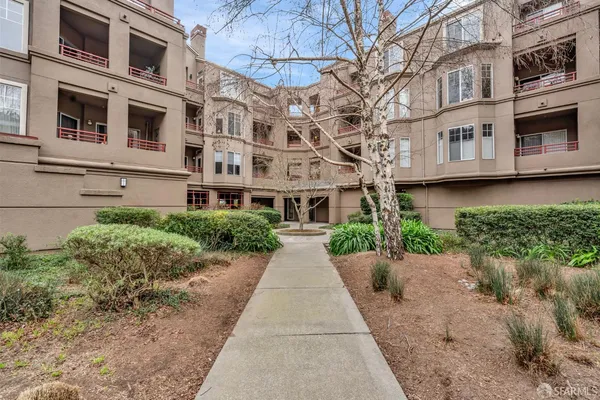 $349,000 | 320 Caldecott Lane, Unit 116, Oakland, CA 94618
