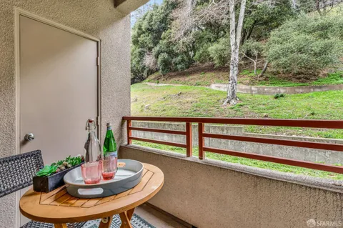 $349,000 | 320 Caldecott Lane, Unit 116, Oakland, CA 94618