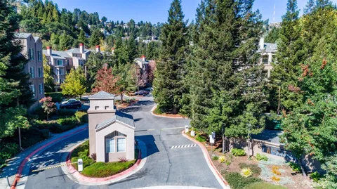 $349,000 | 320 Caldecott Lane, Unit 116, Oakland, CA 94618