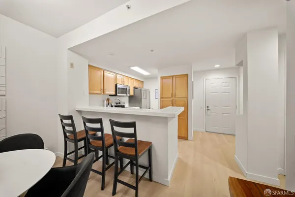 $349,000 | 320 Caldecott Lane, Unit 116, Oakland, CA 94618