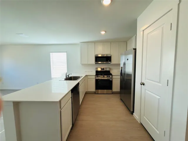 $2,045 | 7128 Waterford Crk Court, Fort Worth, TX 76179