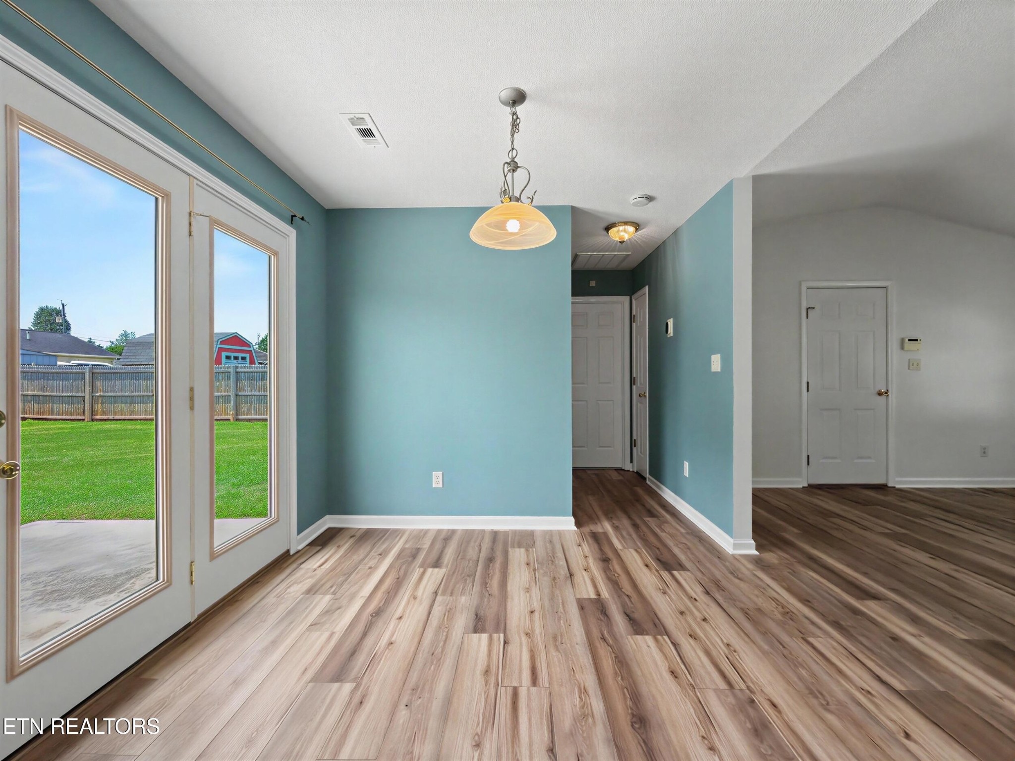 7528 Gary White Road Corryton, TN 37721 - Photo 9 of 27 Gallery Image 9