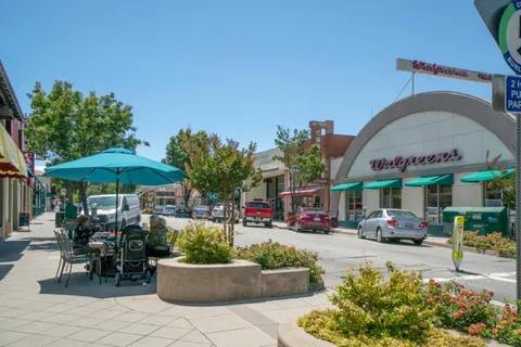 $2,498,800 | 1116 Chula Vista Avenue, Burlingame, CA 94010