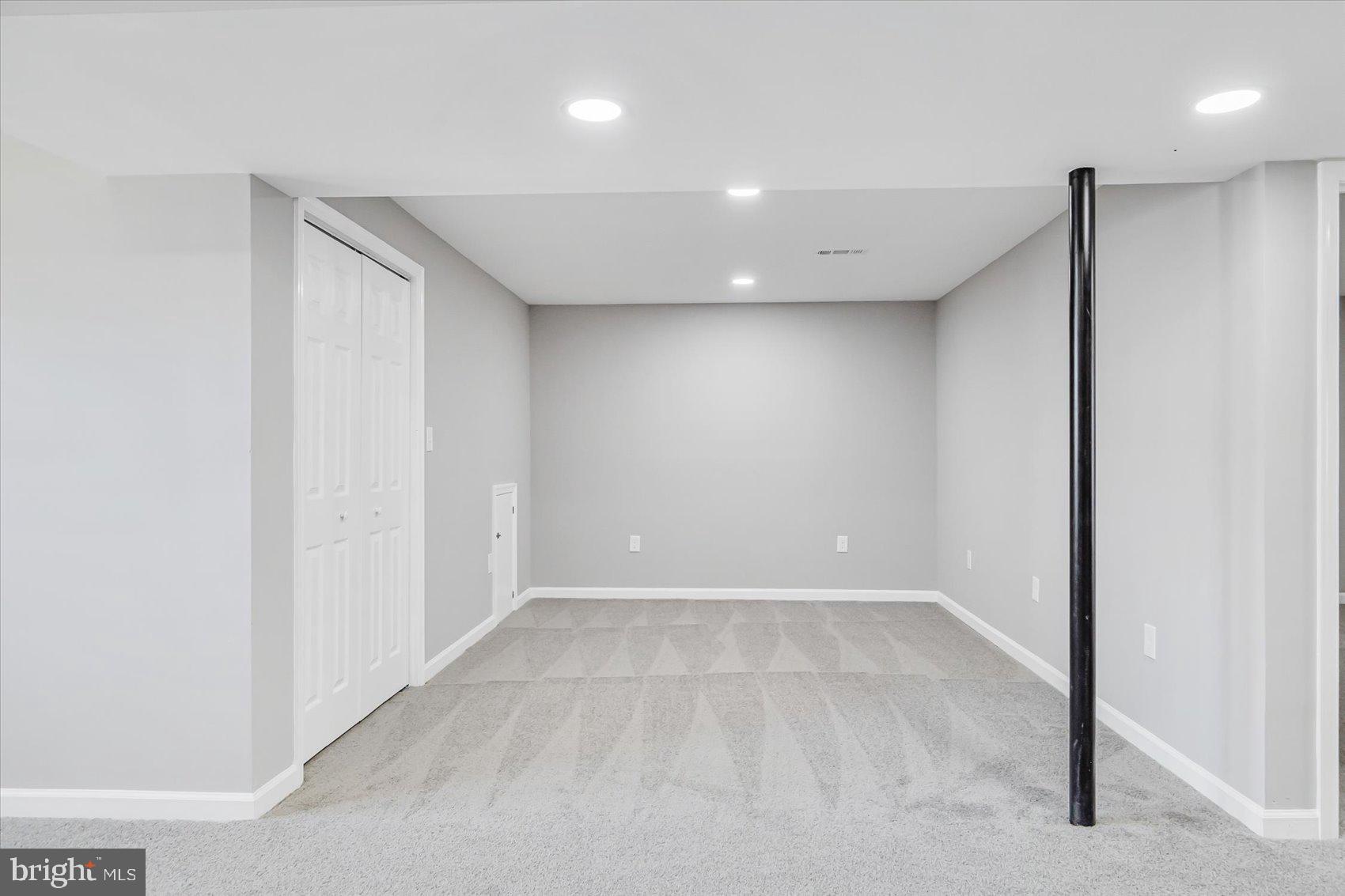 457 Oakton Road Odenton, MD 21113 - Photo 29 of 43 Gallery Image 29