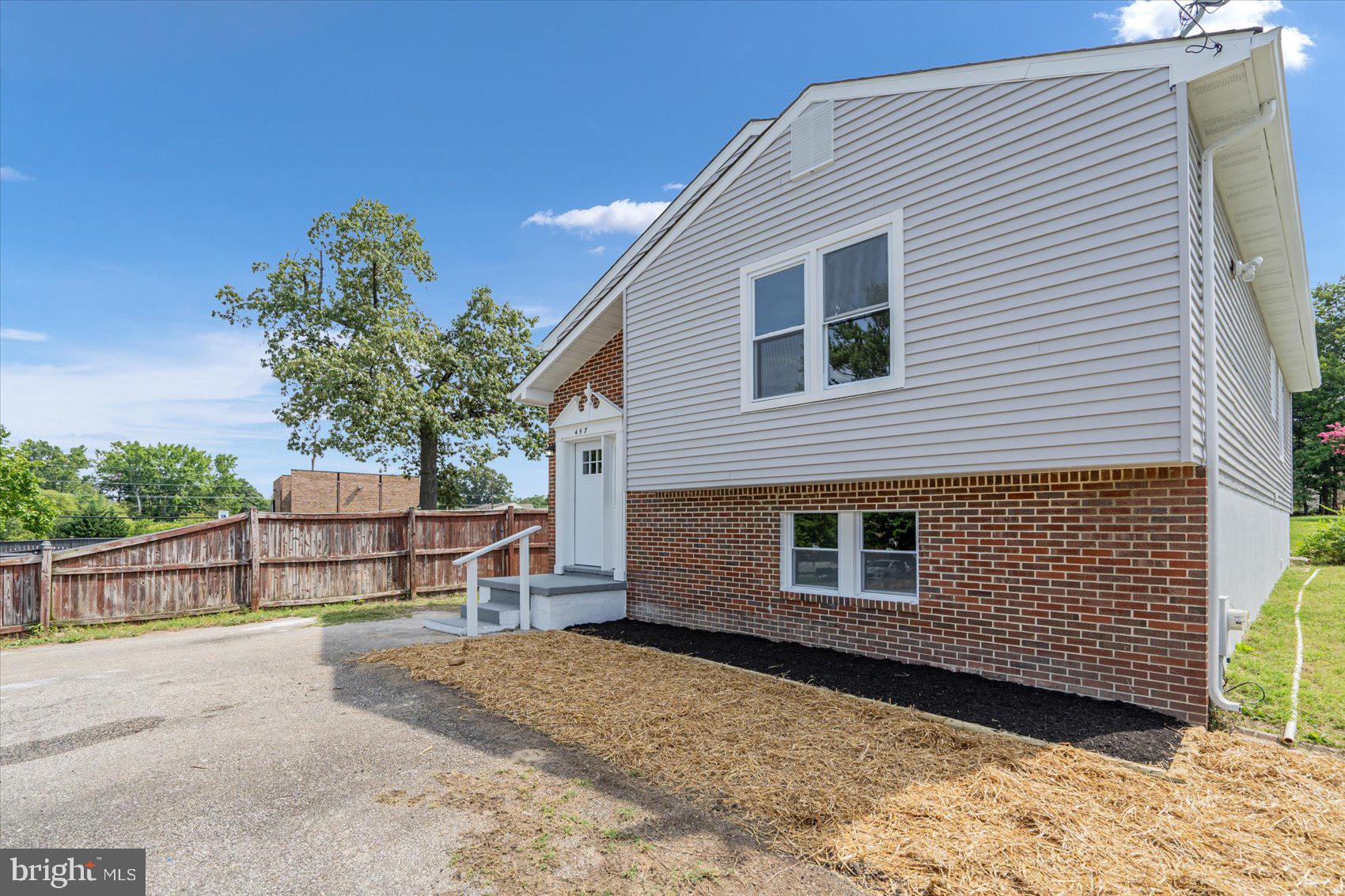 457 Oakton Road Odenton, MD 21113 - Photo 37 of 43 Gallery Image 37