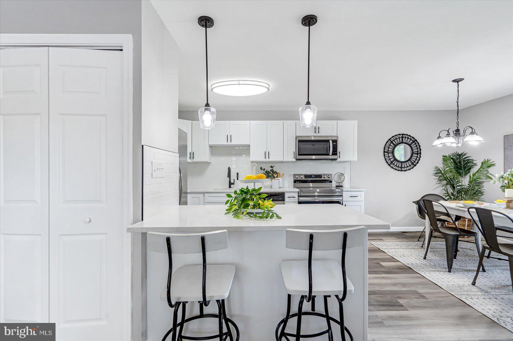 457 Oakton Road Odenton, MD 21113 - Photo 9 of 43 Gallery Image 9