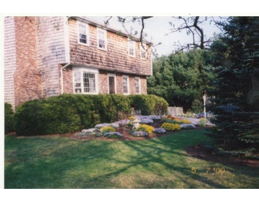 15 Daniels Road Rowley, MA 01969 - Photo 1 of 9 Gallery Image 1