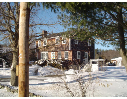 15 Daniels Road Rowley, MA 01969 - Photo 3 of 9 Gallery Image 3