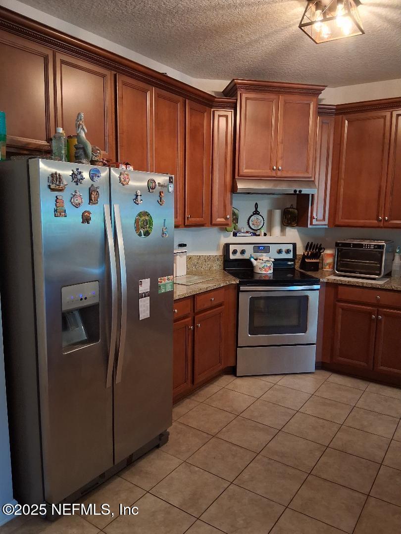 96028 Coral Reef Road Yulee, FL 32097 - Photo 13 of 33 soft close cabinets