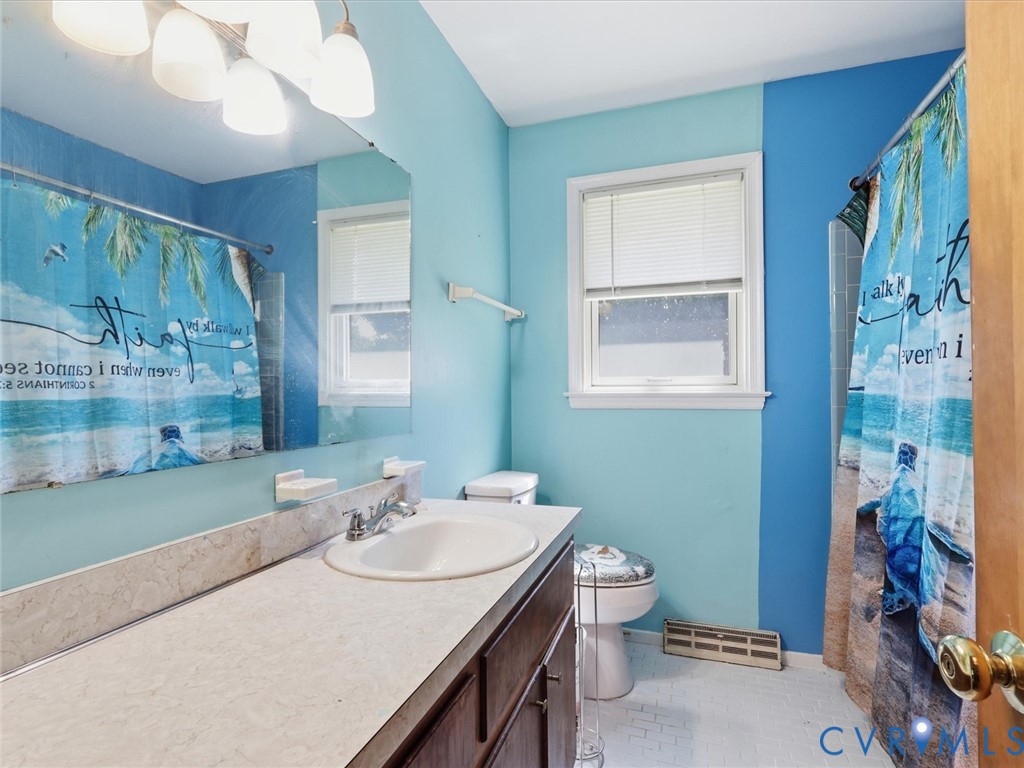 2217 Courthouse Road North Chesterfield, VA 23236 - Photo 24 of 38 Hall Bath