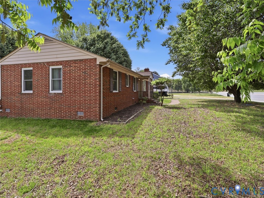 2217 Courthouse Road North Chesterfield, VA 23236 - Photo 4 of 38