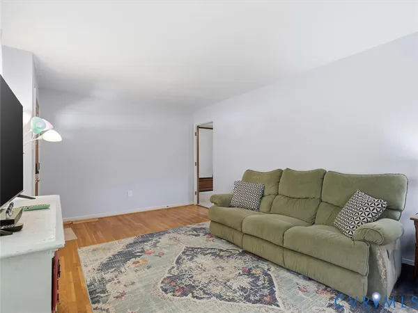 $287,000 | 2217 Courthouse Road, North Chesterfield, VA 23236