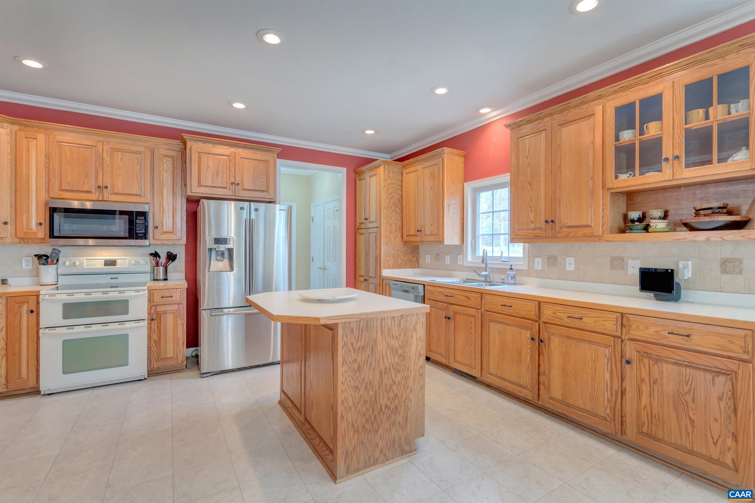 560 Forrest Road Charlottesville, VA 22902 - Photo 15 of 53 Gallery Image 15