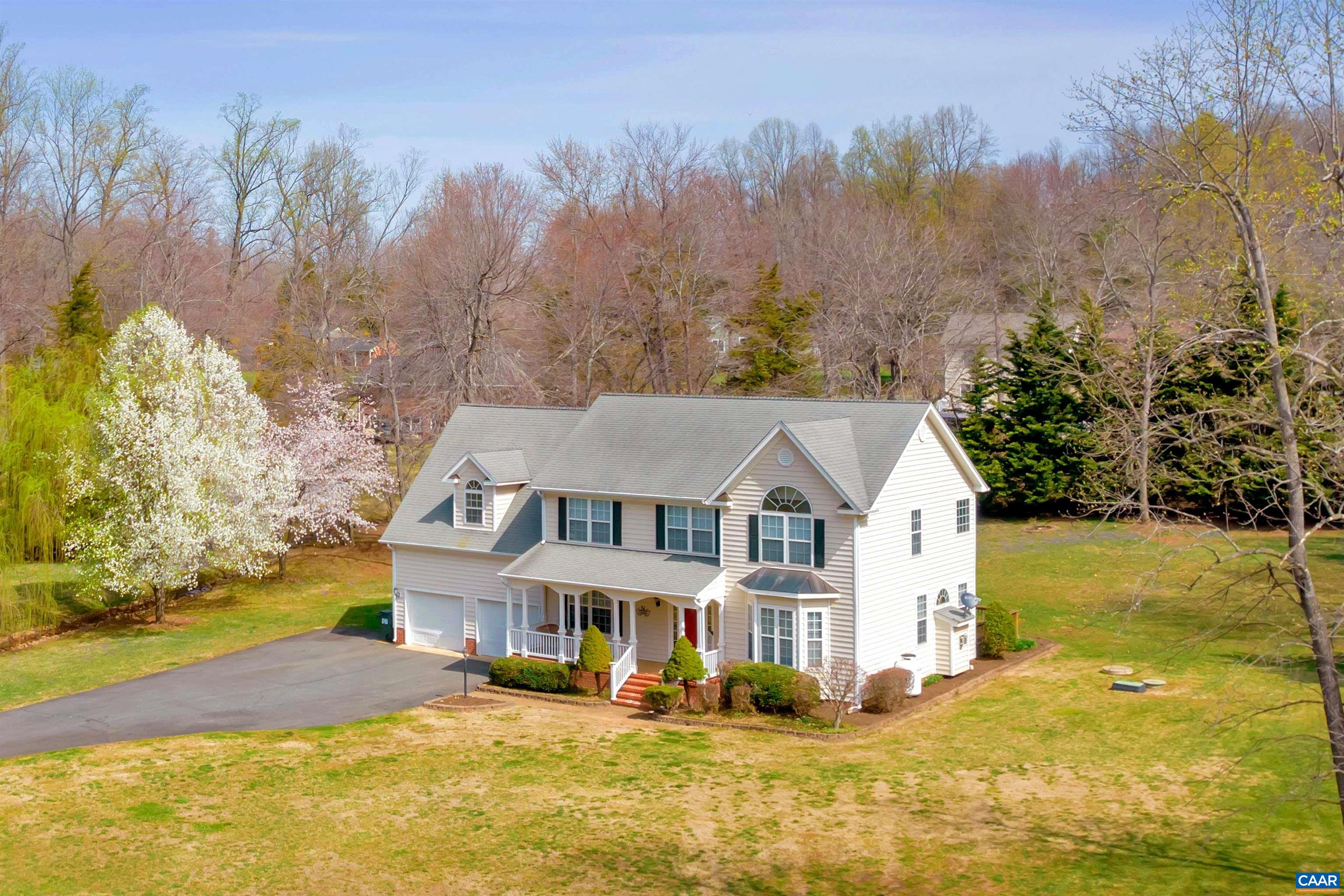 560 Forrest Road Charlottesville, VA 22902 - Photo 5 of 53 Gallery Image 5