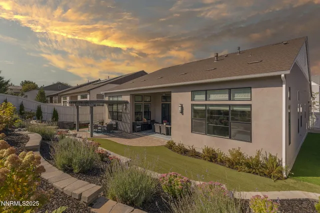 $1,495,000 | 718 West Pleasant Oak Trail, Reno, NV 89511