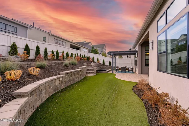 $1,495,000 | 718 West Pleasant Oak Trail, Reno, NV 89511