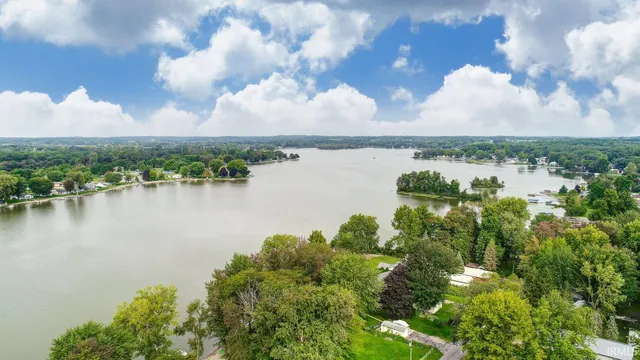 $299,900 | Lot 36 Lane 180 Turkey Lake, Hudson, IN 46747