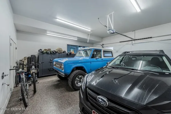 $1,560,000 | 2947 West Lumber Lane, Coeur D'Alene, ID 83814