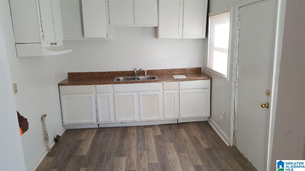 922 22nd Street Southwest Birmingham, AL 35211 - Photo 6 of 7