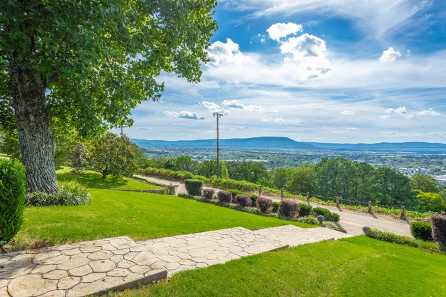 $1,495,000 | 46 North Crest Road, Chattanooga, TN 37404