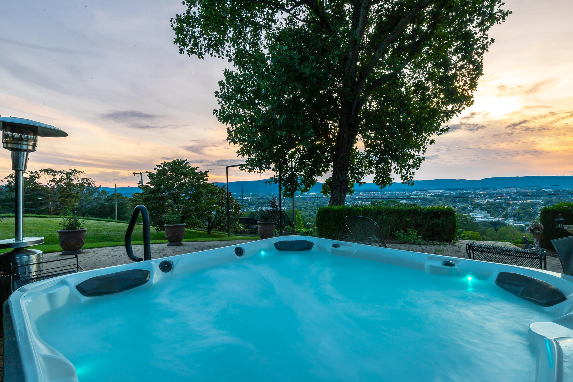 46 North Crest Road Chattanooga, TN 37404 - Photo 187 of 207 46 N Crest Road HD TWILIGHT-2