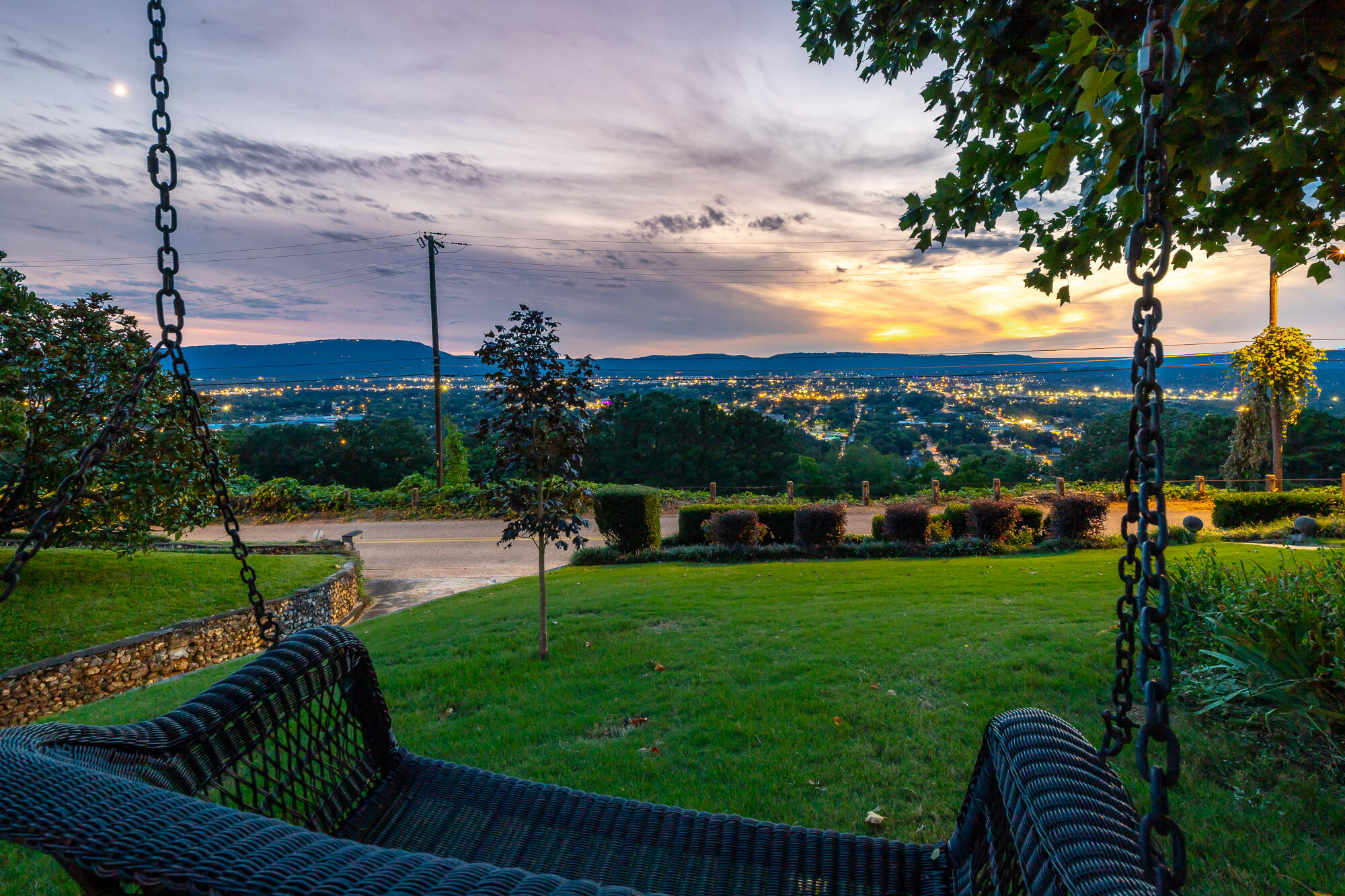 46 North Crest Road Chattanooga, TN 37404 - Photo 196 of 207 46 N Crest Road HD TWILIGHT-19